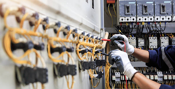 Professional Electrician technician working in Corydon, IN
